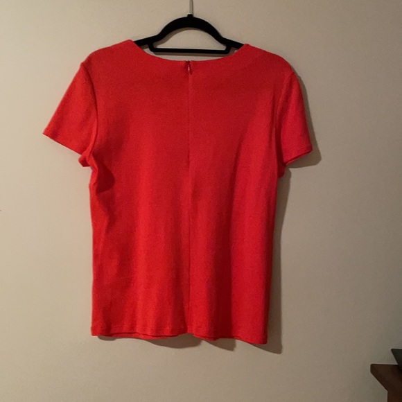 Orange top - Picture 3 of 4